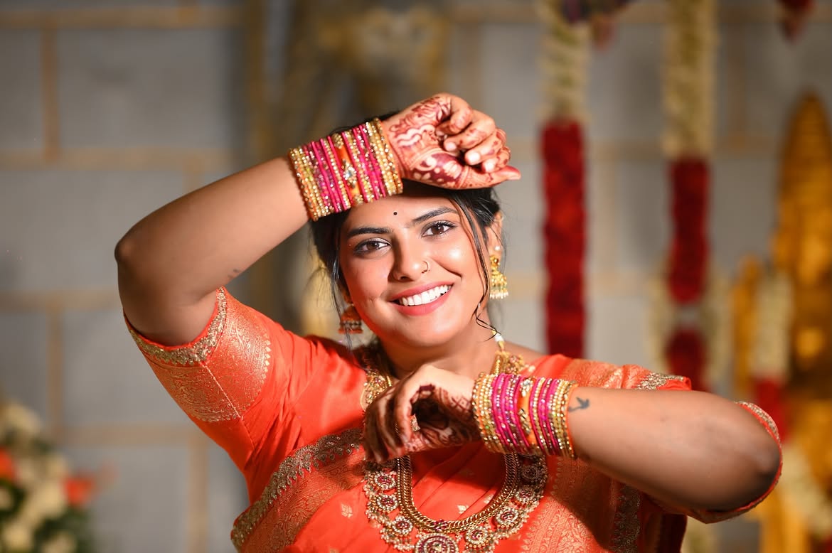 Pavithra Puri Shares Traditional Photos
