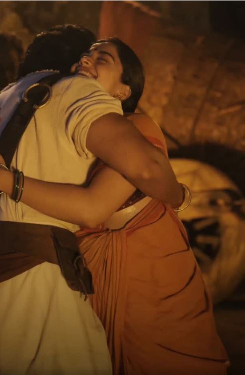 Rashmika Mandanna Baby Bump Photos goes Viral from Ranabaali Sets