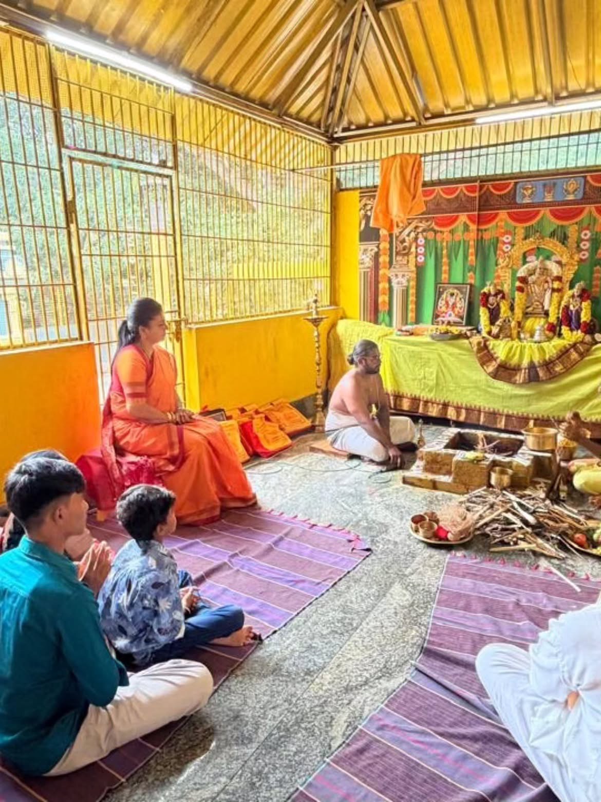 Roja Selvamani Visits Singiri Kona Narasimha Swami Temple