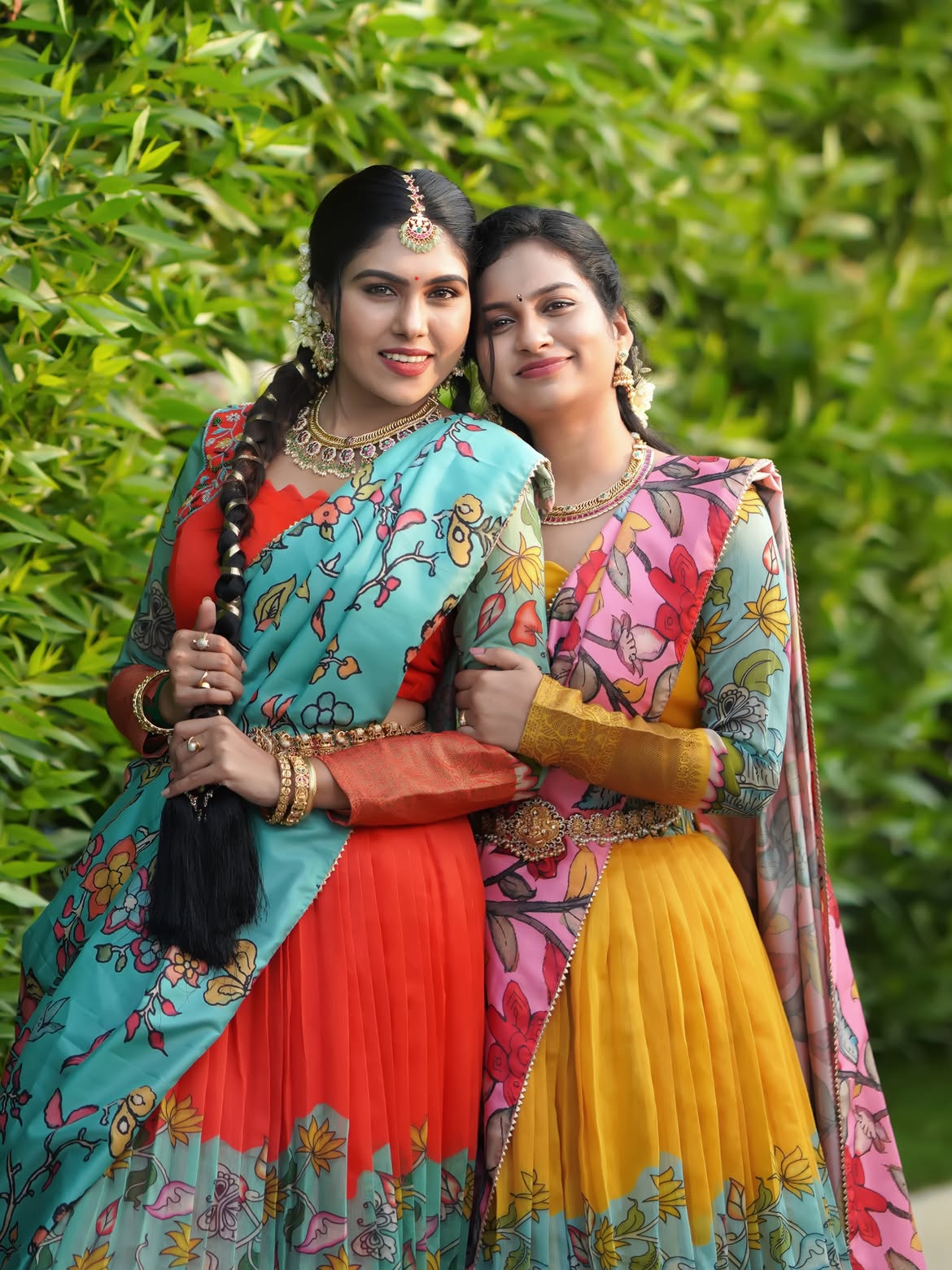 Jabardasth satya sri Wishes her Sister Keerthi Sri on Birthday
