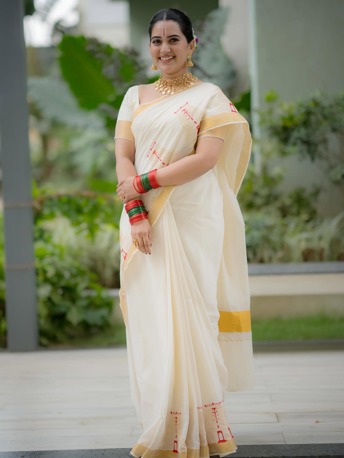 Sravanthi Chokarapu Traditional Looks