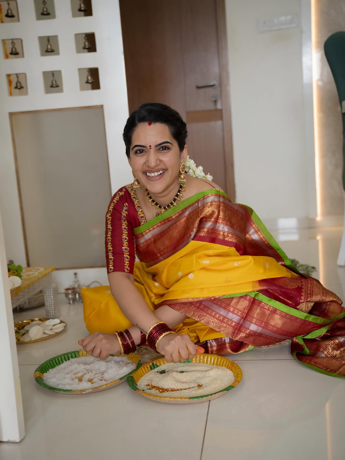 Anchor Sravanthi Chokarapu Perform Pooja