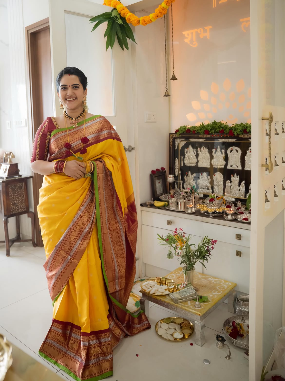 Anchor Sravanthi Chokarapu Perform Pooja