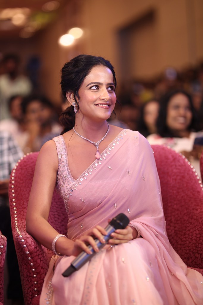 Vaishnavi Chaitanya Shines in Saree at Epic Trailer Launch Event