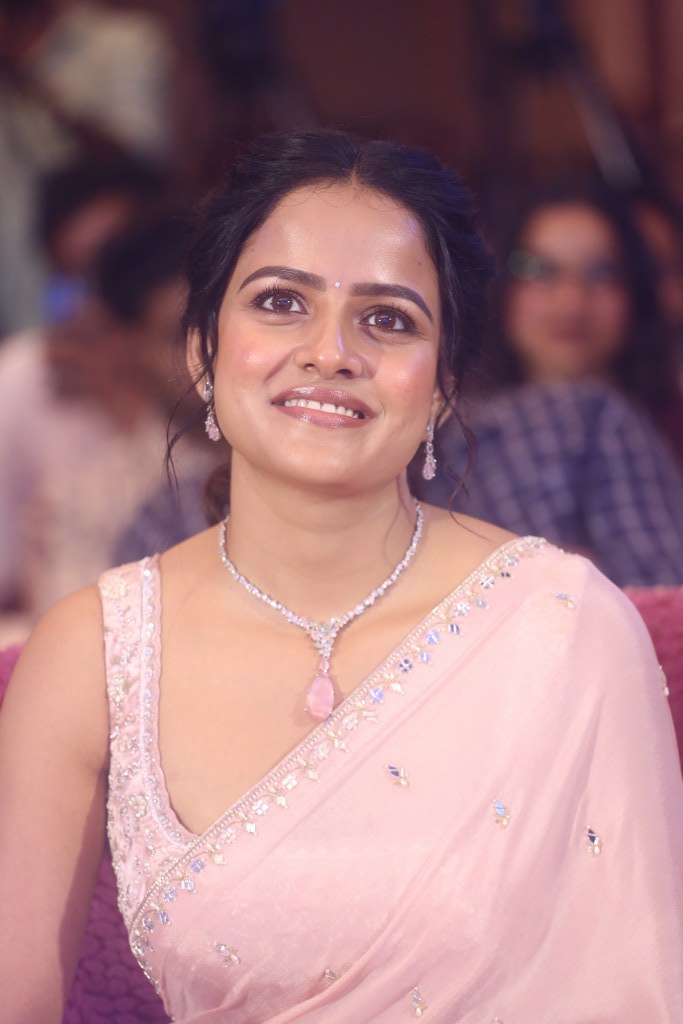 Vaishnavi Chaitanya Shines in Saree at Epic Trailer Launch Event