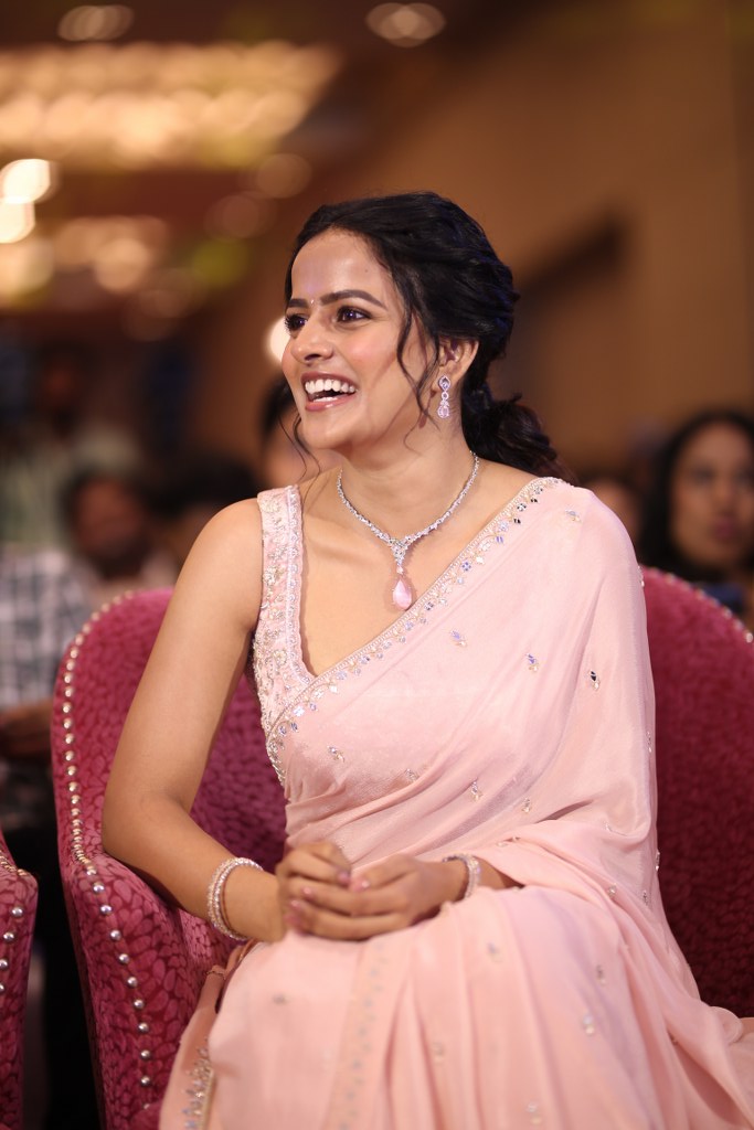Vaishnavi Chaitanya Shines in Saree at Epic Trailer Launch Event