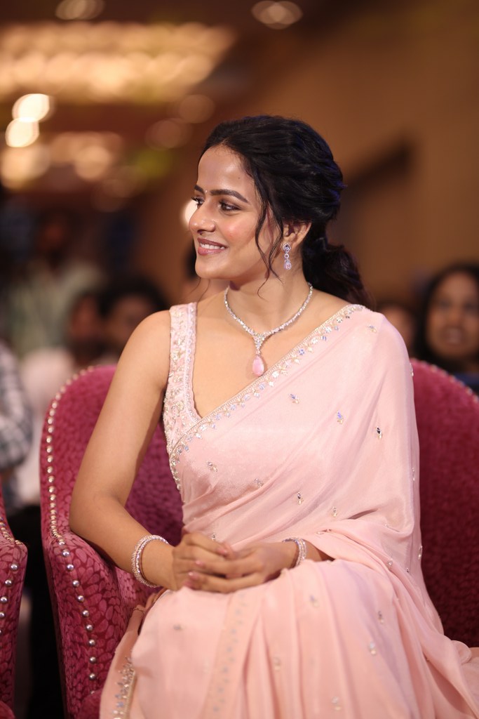 Vaishnavi Chaitanya Shines in Saree at Epic Trailer Launch Event