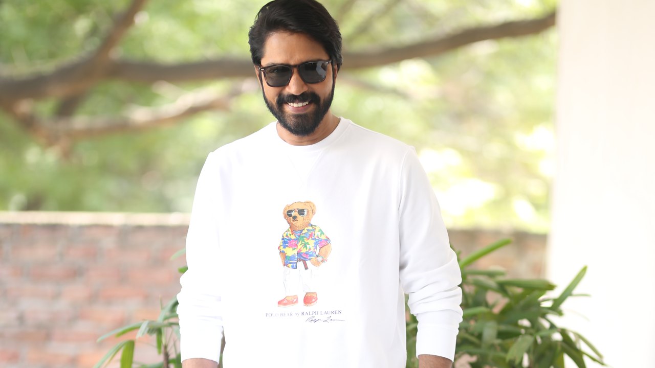 Allari Naresh : రెండు ఫ్లాప్స్ తీసిన దర్శకుడితో.. సినిమా చేయాలని ఉందంటున్న అల్లరి నరేష్..