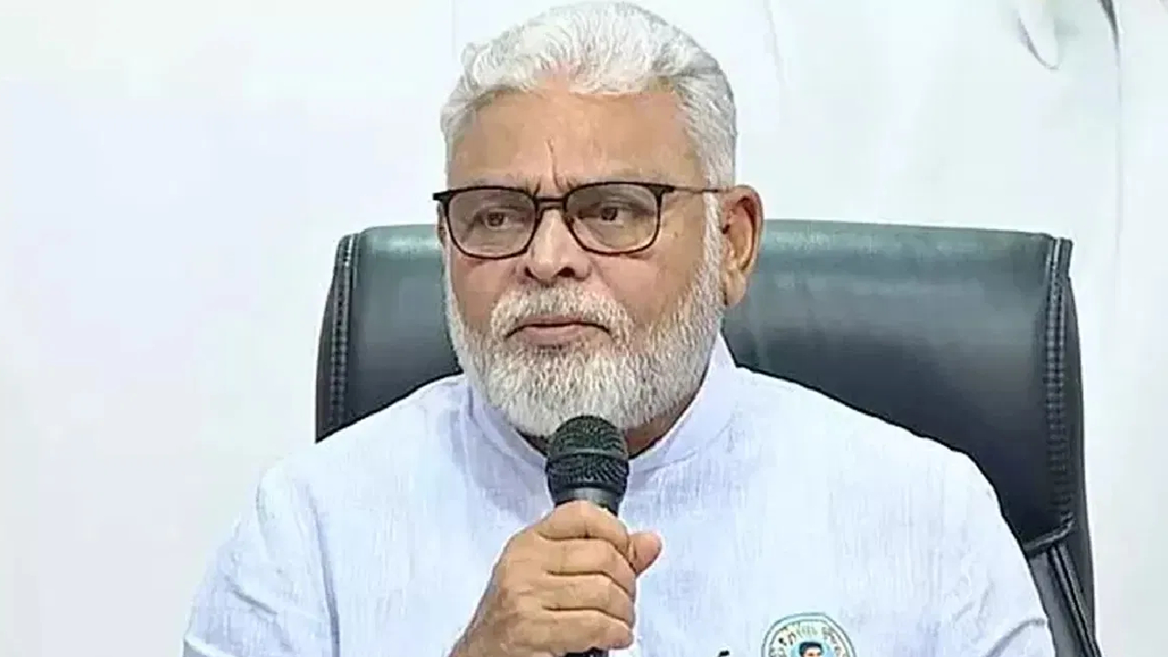 Ambati Rambabu: వైకాపా నేత అంబటి రాంబాబుకు ఈడీ నోటీసులు.. విచారణకు రావాలంటూ ఆదేశాలు