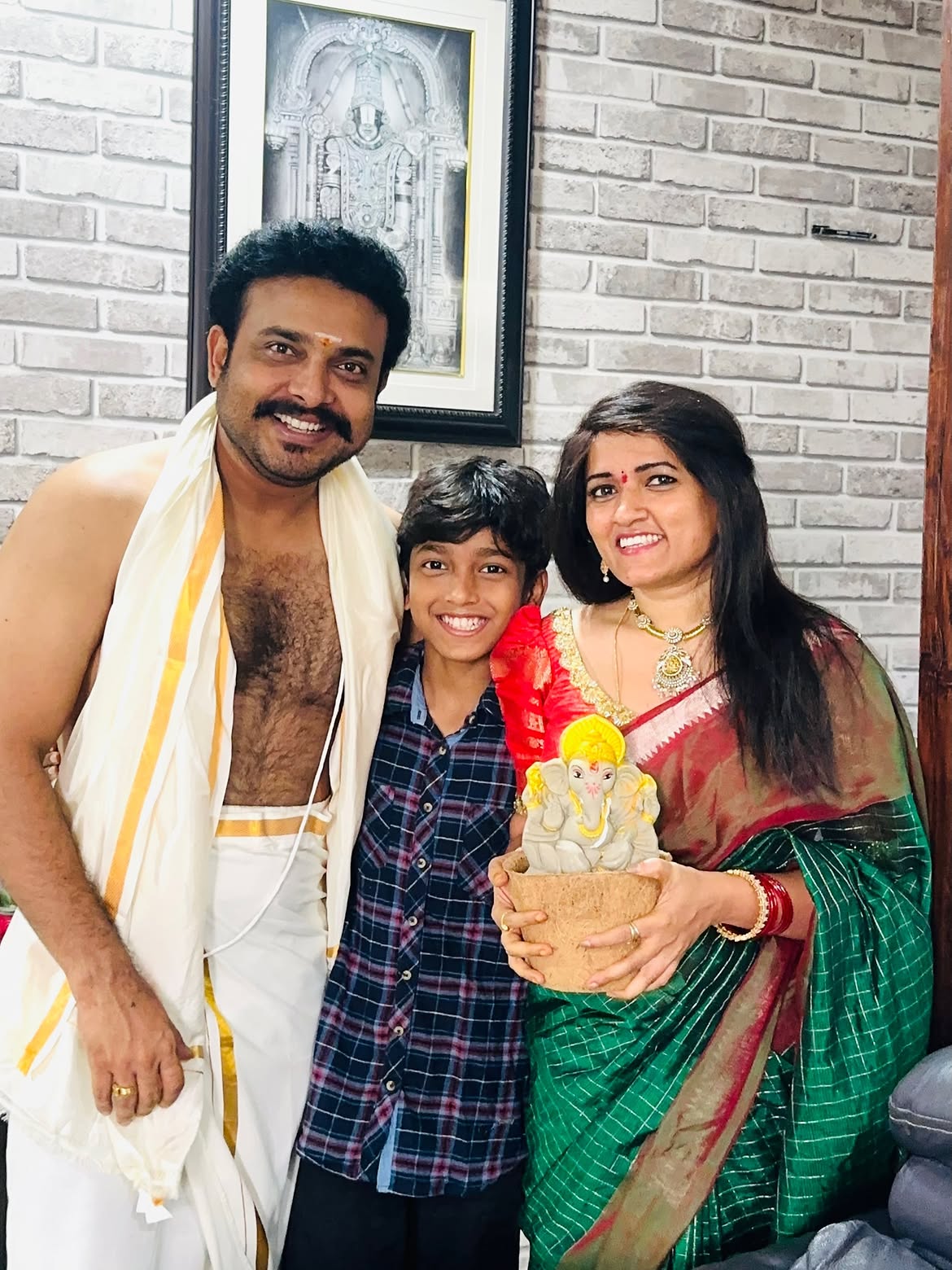 Getup Srinu Vinayaka Chavithi With Family