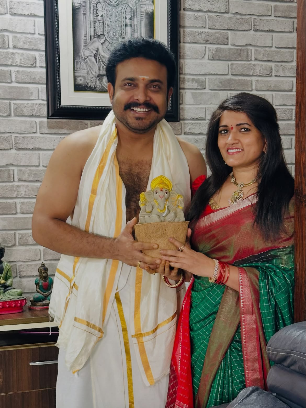 Getup Srinu Vinayaka Chavithi With Family