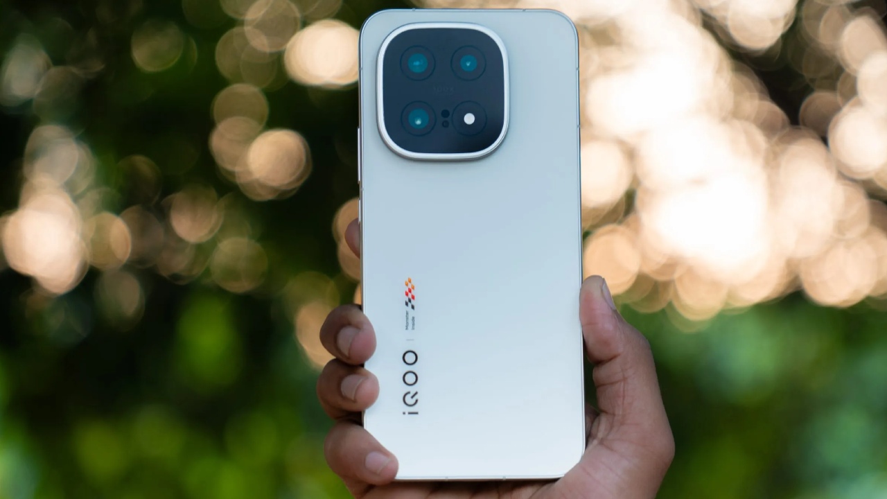 iQOO 15 Price Drop : ఆఫర్ అదిరింది.. ఈ iQOO గేమింగ్ ఫోన్ మీ బడ్జెట్ ధరకే.. అమెజాన్‌లో జస్ట్ ఎంతంటే?