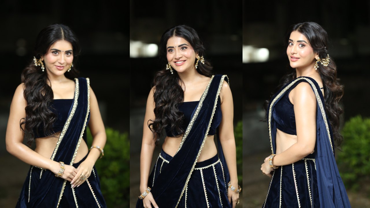 Rashi Singh : ‘రంభ’గా రాశి సింగ్.. గాగ్రా చోళీలో అందాలతో మతిపోగొడుతూ.. ఫొటోలు వైరల్..