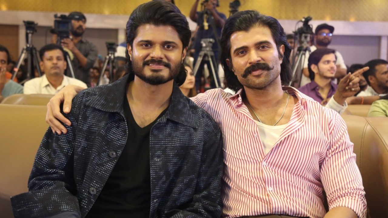 Vijay Deverakonda : చిన్నప్పటి సంగతులు చెప్పిన విజయ్.. తమ్ముడు కోసం నేను మూడు రోజులు ఏడ్చాను..
