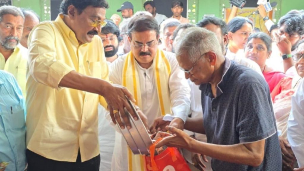 AP Government: ఏపీ ప్రభుత్వం కీలక నిర్ణయం.. పేద, మధ్య తరగతి వర్గాల ప్రజలకు గుడ్న్యూస్ – movies AP Government: ఏపీ ప్రభుత్వం కీలక నిర్ణయం.. పేద, మధ్య తరగతి వర్గాల ప్రజలకు గుడ్న్యూస్ – movies