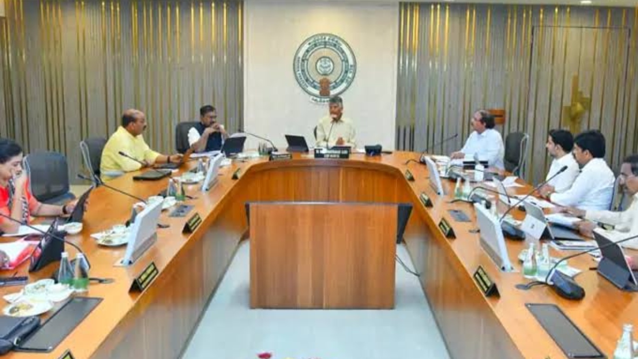 AP Mayor Reservations : ఏపీలో మేయర్‌ స్థానాల రిజర్వేషన్లు ఫిక్స్‌.. బీసీలకు ఎన్ని సీట్లంటే? 17 నగరాల ఫుల్ లిస్ట్ ఇదే..!