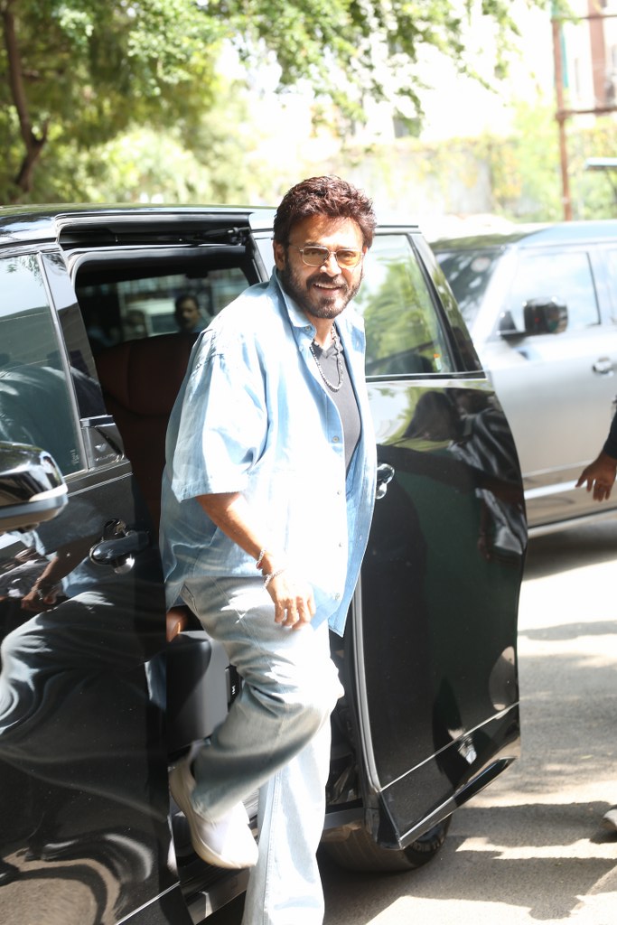 Aadarsha Kutumbam Pre Release Press Meet