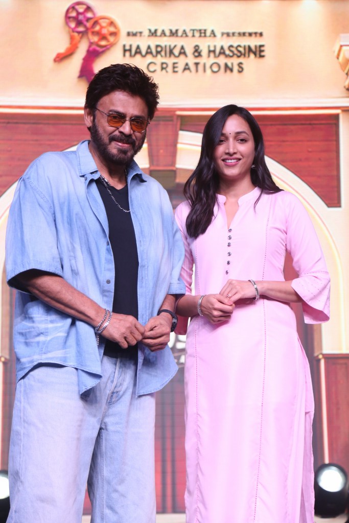 Aadarsha Kutumbam Pre Release Press Meet