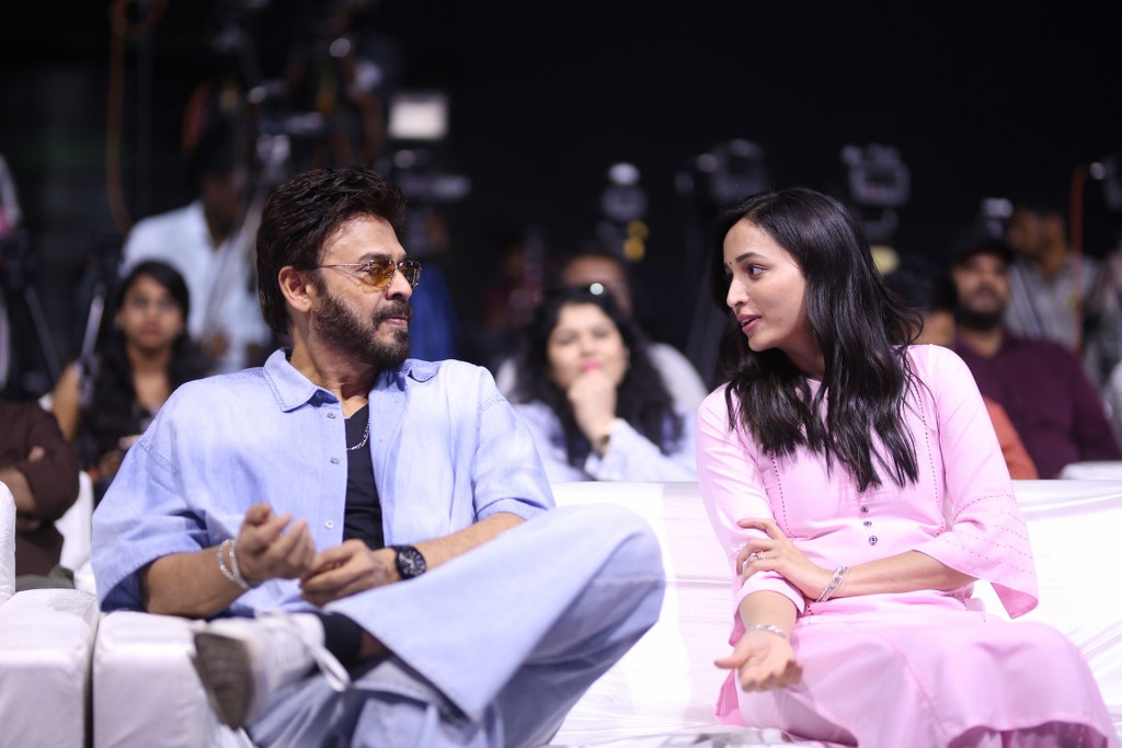 Aadarsha Kutumbam Pre Release Press Meet
