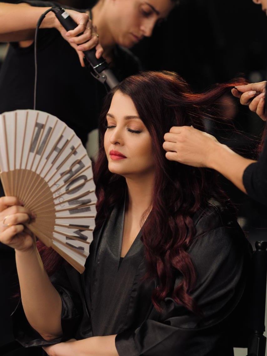 Aishwarya Rai Bachchan Latest Paris Fashion Week Photos