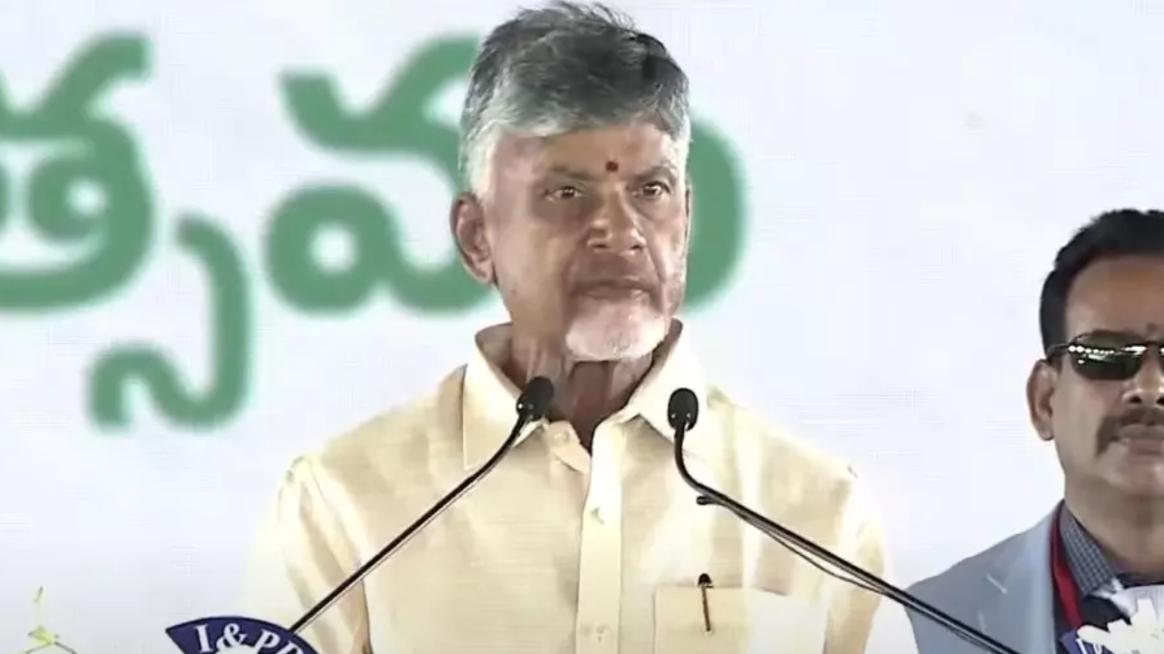 CM Chandrababu: రెబల్స్‌కు చంద్రబాబు కీలక హెచ్చరిక.. పోటీ చేస్తే కఠిన చర్యలు.. ఉండవల్లిలో సీఎం సంచలన కామెంట్స్!