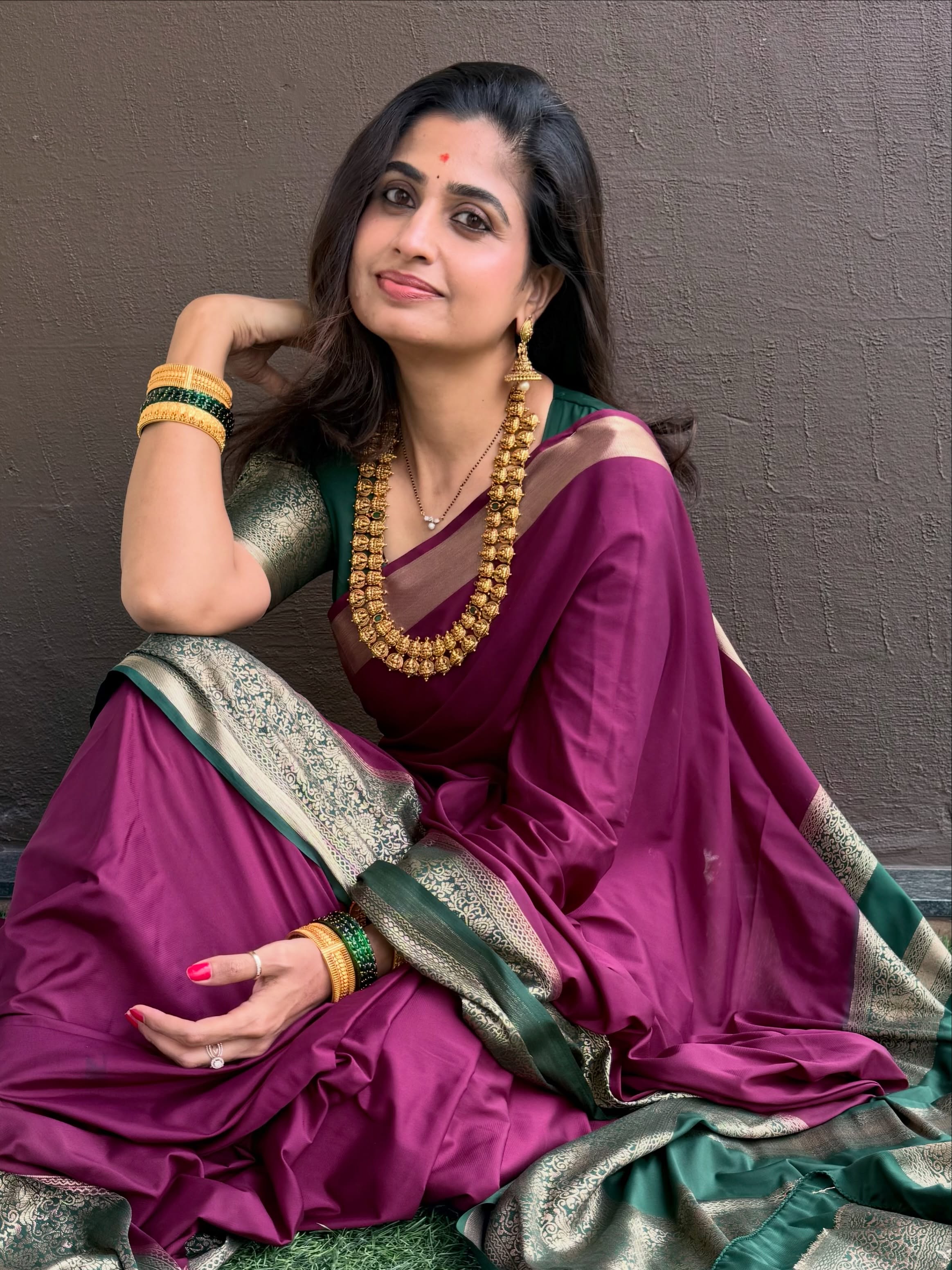 Bigg Boss Chaithra Rai Dasara Special Photos with her Daughters