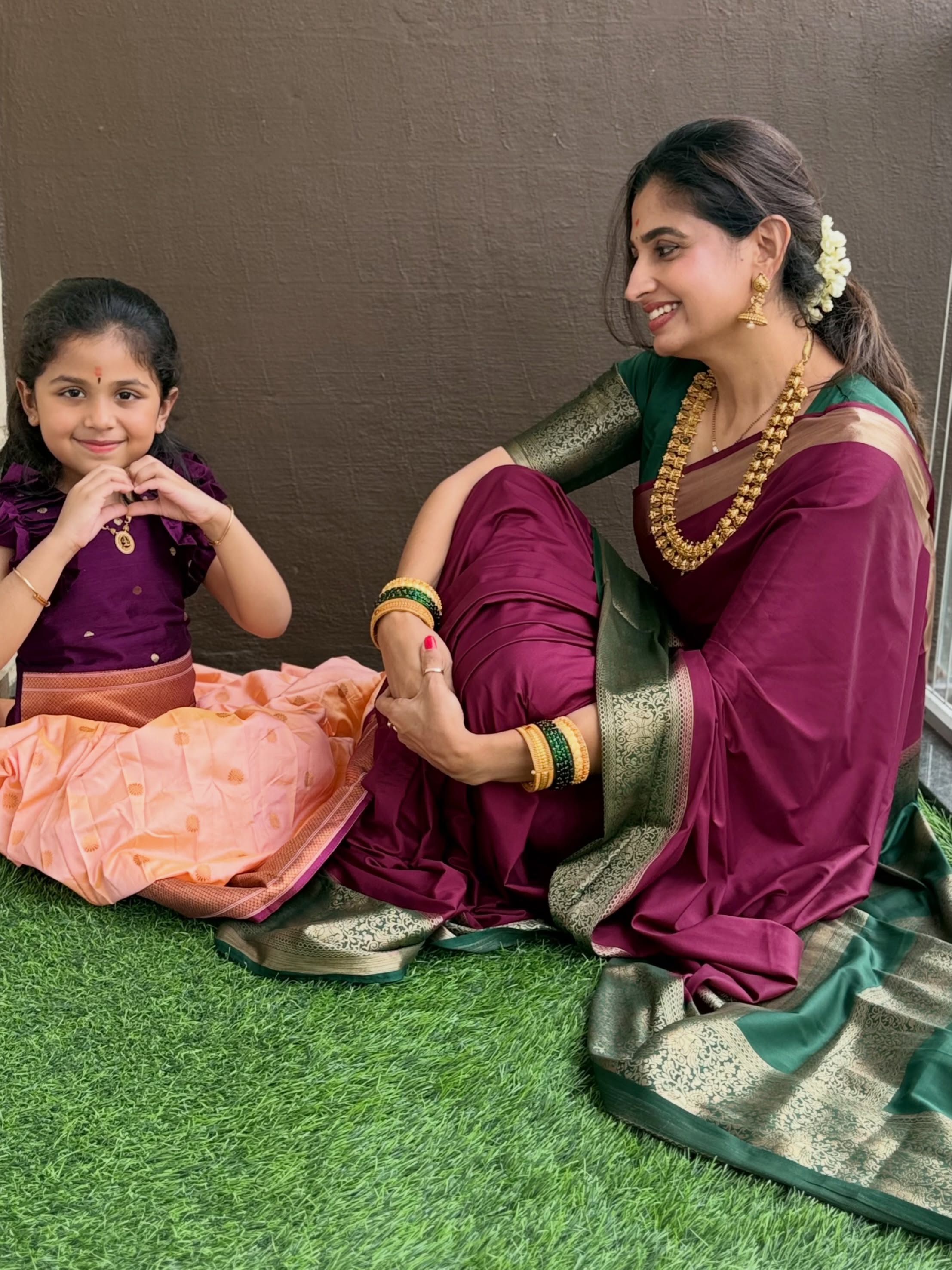 Bigg Boss Chaithra Rai Dasara Special Photos with her Daughters