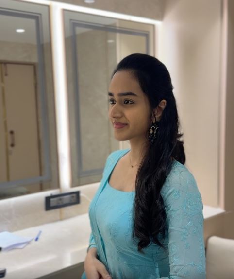 Anchor Charmilla Latest Cute Photos
