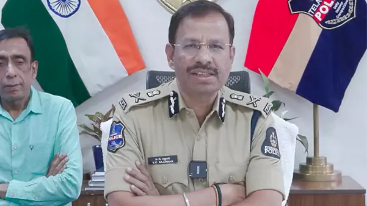 Cyber Fraud Alert : వాట్సాప్‌లో ‘నో’ అని రిప్లై ఇస్తే ఖాతా ఖాళీ! సైబర్‌ నేరగాళ్ల కొత్త స్కెచ్‌పై సీపీ సజ్జనర్ హెచ్చరిక