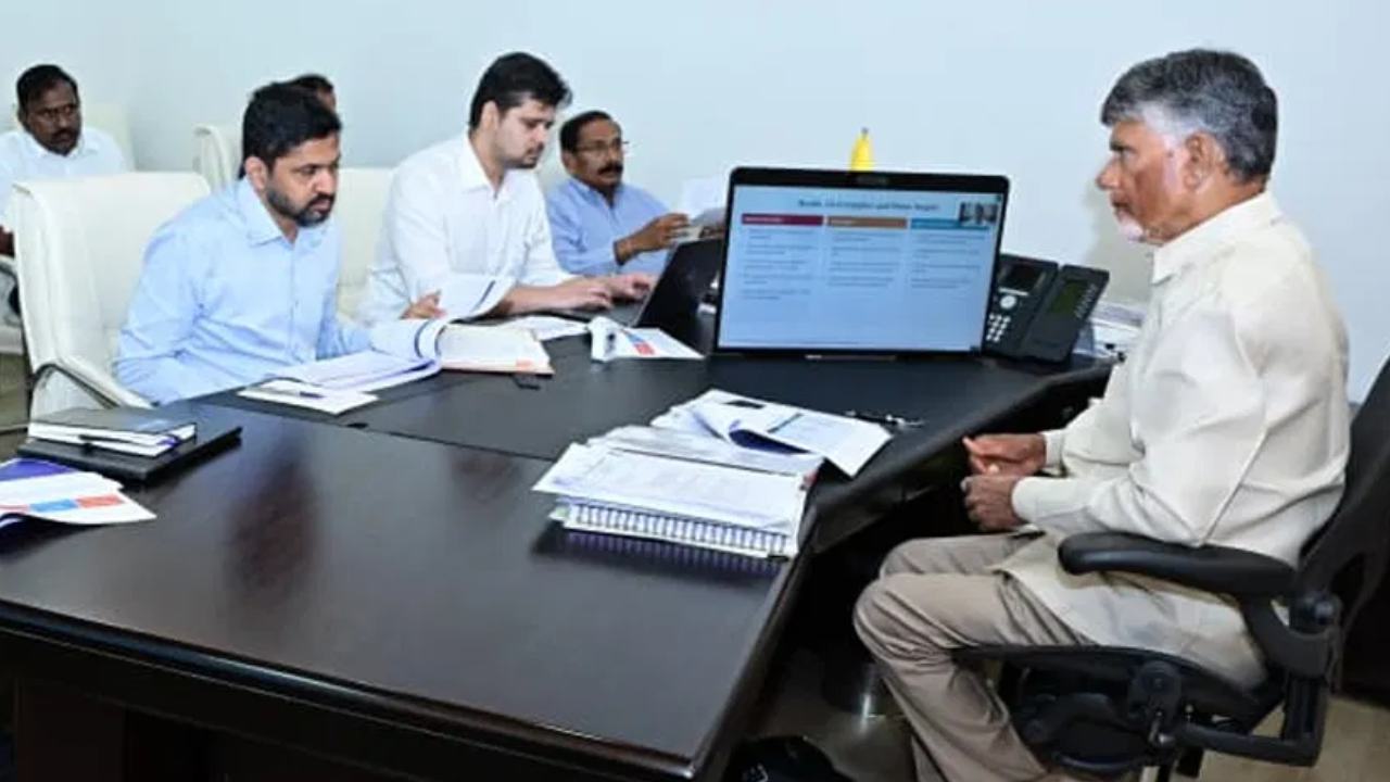 Cyclone Arnab Alert : ఏపీ తీరానికి తుఫాను ముప్పు.. అప్రమత్తమైన ప్రభుత్వం, ప్రజలకు చంద్రబాబు కీలక సూచనలు!
