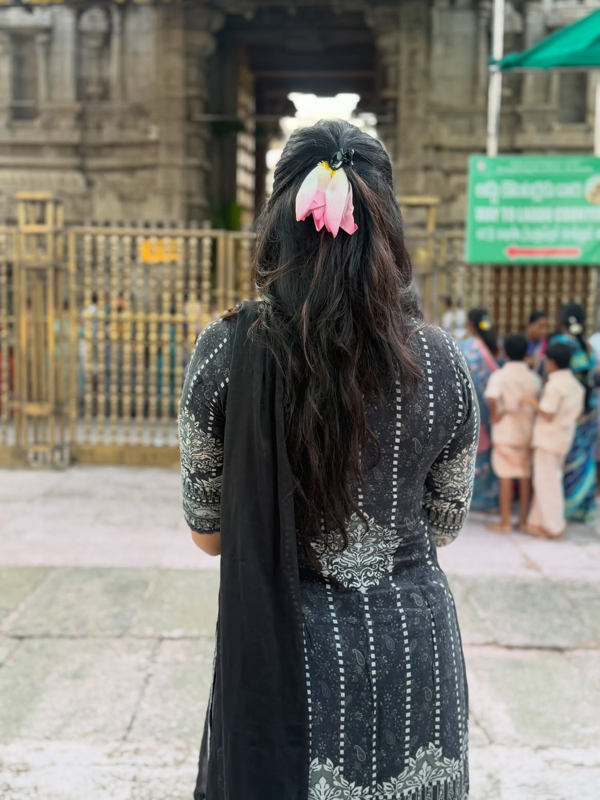 Divi Visits Padmavathi Ammavaru Temple Tiruchanoor
