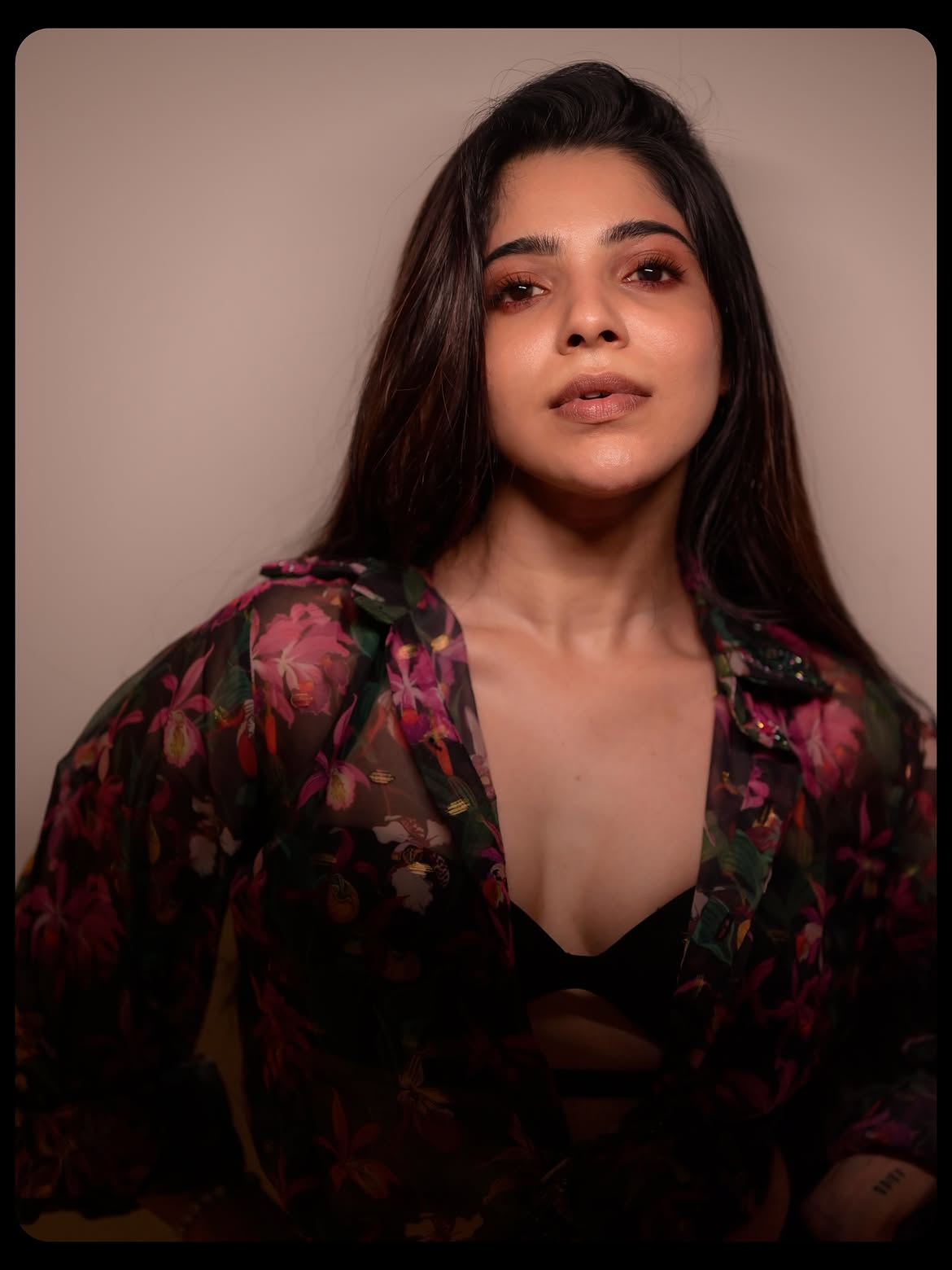 Divyabharathi Poses in Transparent Shirt