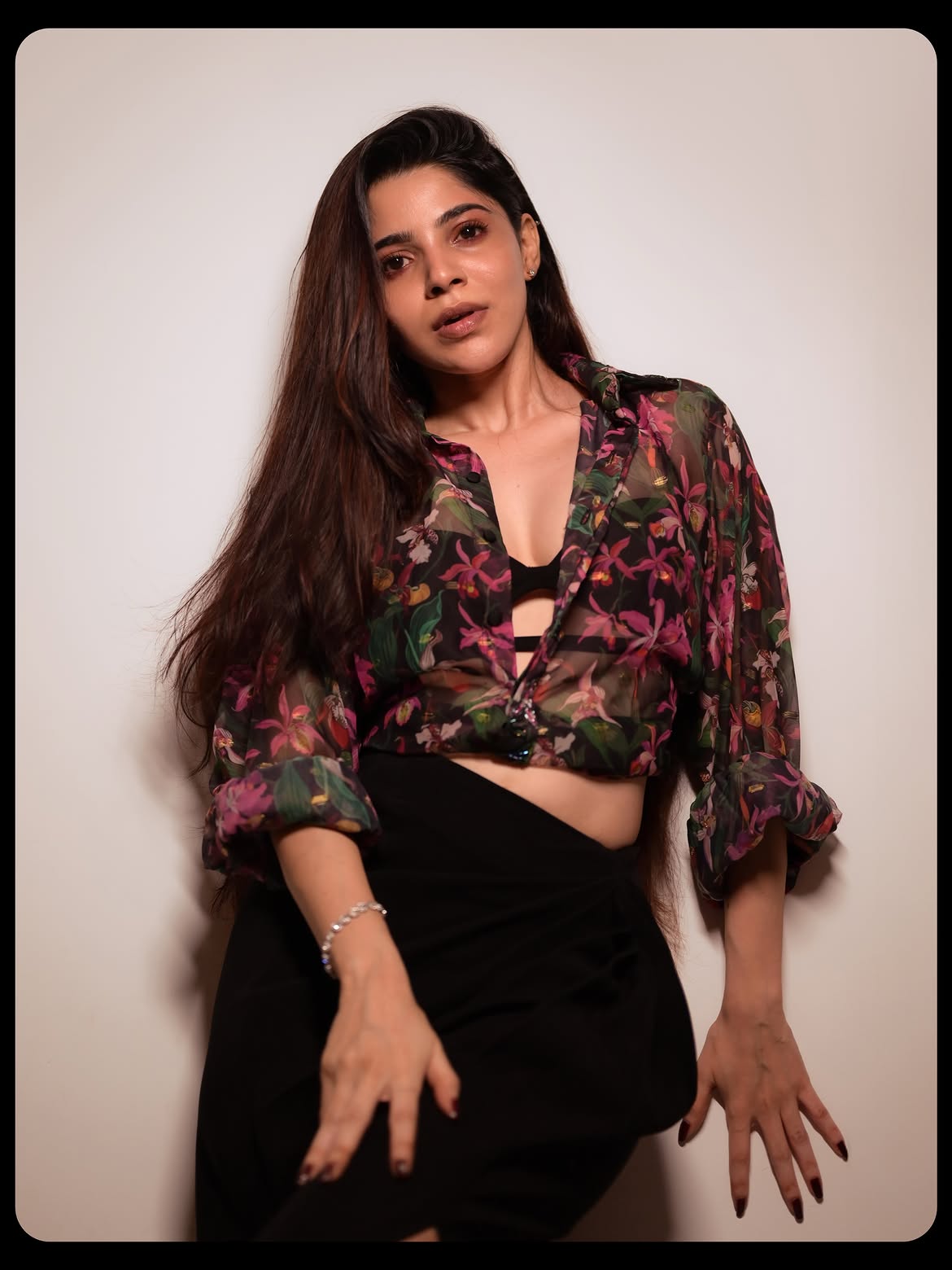 Divyabharathi Poses in Transparent Shirt