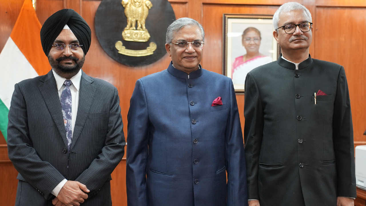 Election Commission Of India: 5 రాష్ట్రాల్లో అసెంబ్లీ ఎన్నికలు.. నవంబర్ 30 డెడ్‌లైన్.. కేంద్ర ఎన్నికల సంఘం సంచలన ఆదేశాలు