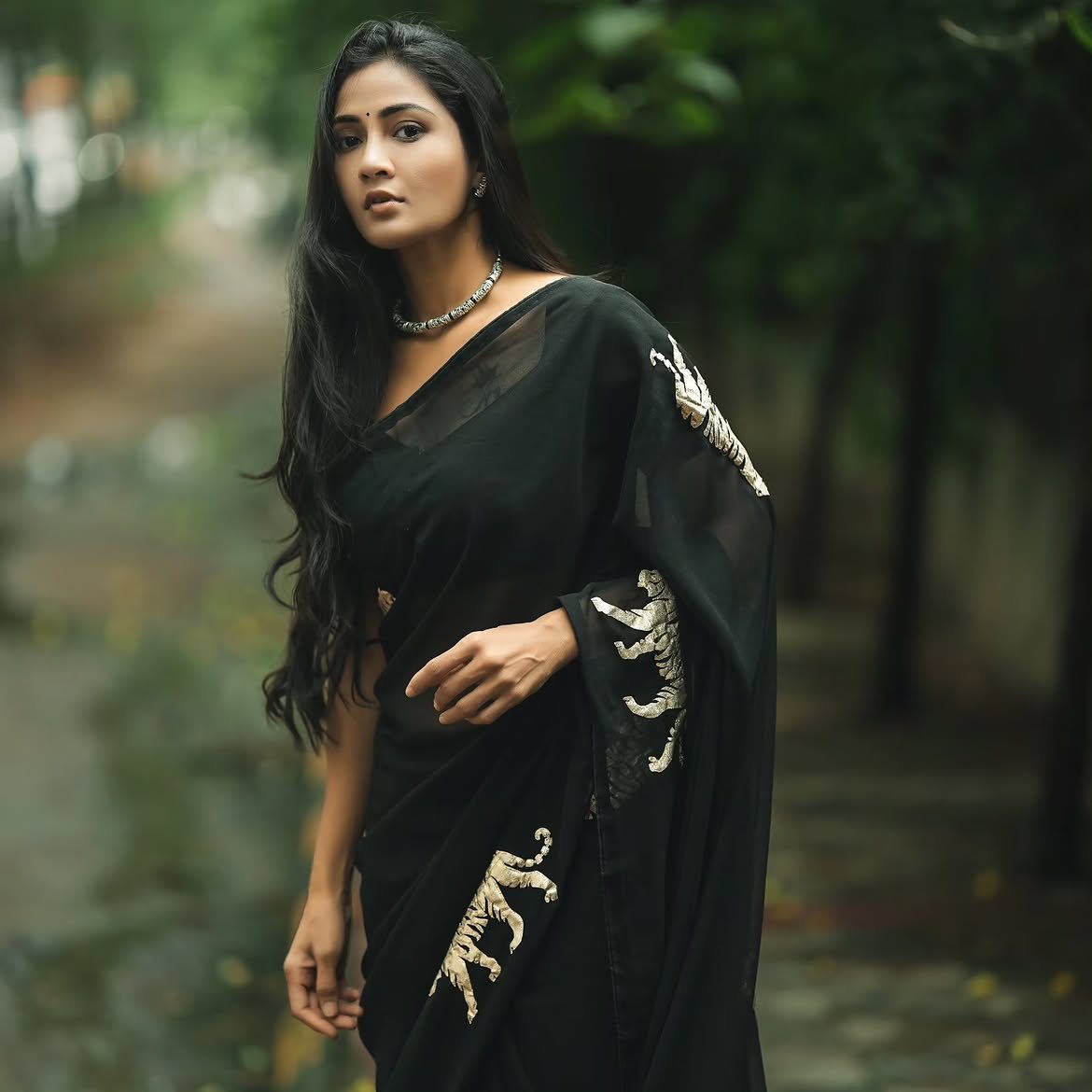 Gayathri Simhadri Stunning Looks in Black Saree