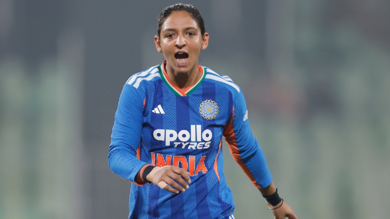 Harmanpreet Kaur : హ‌ర్మ‌న్ ప్రీత్ కౌర్ సంచ‌ల‌న నిర్ణ‌యం.. కెప్టెన్సీ ముగిసింది.. ఇక ప్రయాణం..