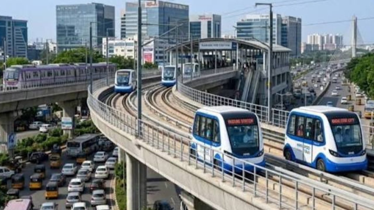 Pod taxis in Hyderabad : ఐటీ ఉద్యోగులకు గుడ్‌న్యూస్‌.. మెట్రో నుంచి నేరుగా ఆఫీసుకు పాడ్‌ ట్యాక్సీ సదుపాయం.. ఇవి ఎలా పనిచేస్తాయంటే!