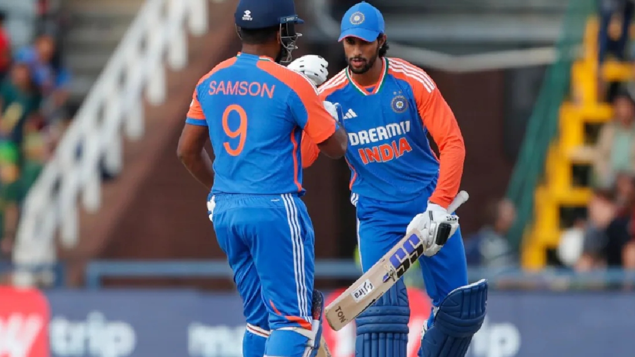 IND vs WI : ఉప్ప‌ల్‌లో వెస్టిండీస్‌తో నాలుగో టీ20 మ్యాచ్‌ నేడే.. అటు తిల‌క్ వ‌ర్మ ఇటు సంజూ శాంస‌న్‌ల‌ను ఊరిస్తున్న భారీ రికార్డు.. అందుకునేది ఎవ‌రో?