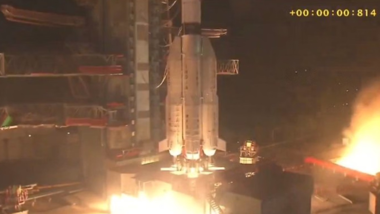 ISRO NVS-03 Satellite Launch : ఇస్రో మరో విజయం.. నింగిలోకి దూసుకెళ్లిన NVS-03 ఉపగ్రహం.. దీనివల్ల అద్భుత ఉపయోగాలు ఇవే..