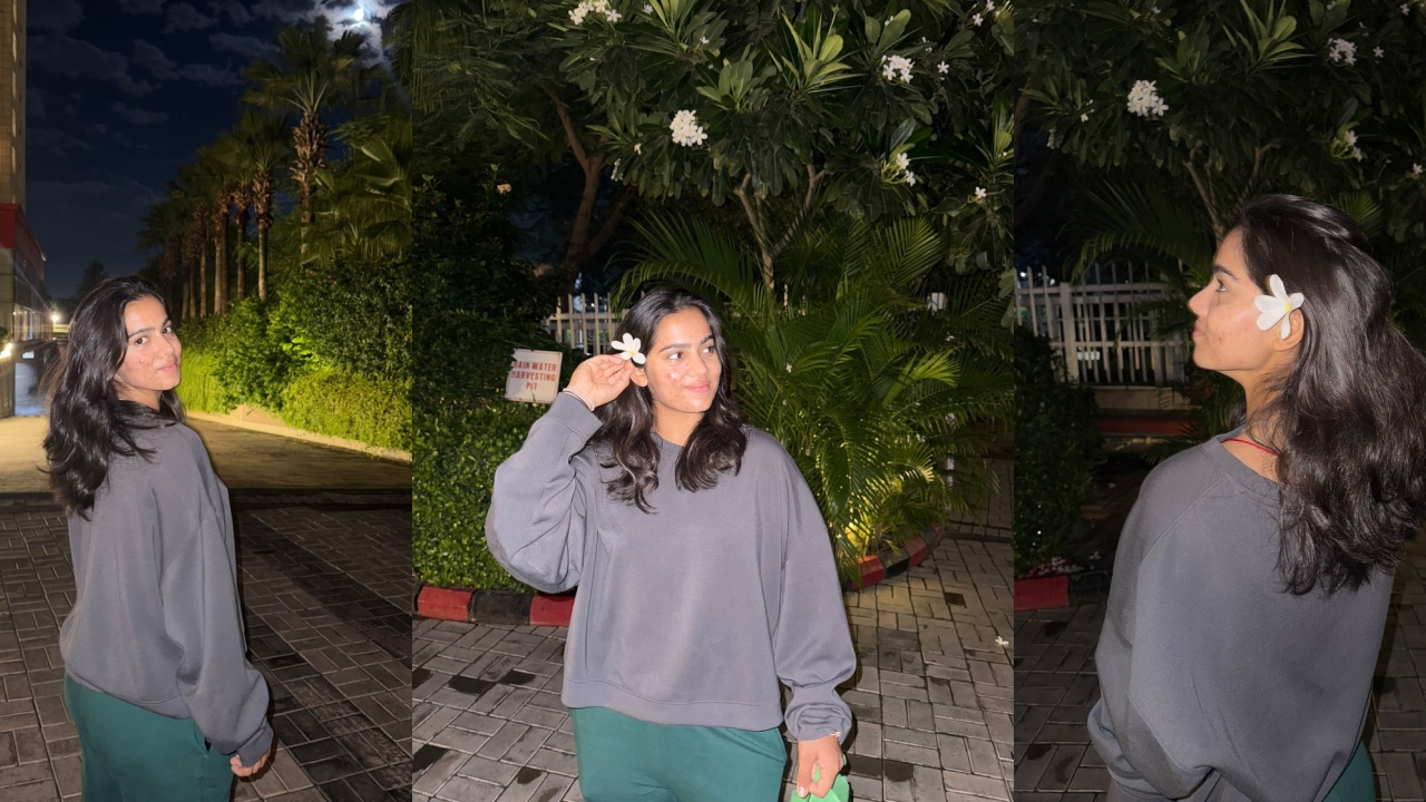 Vaishnavi Sharma : చెవిలో పువ్వుతో భార‌త మ‌హిళా క్రికెట‌ర్‌.. వైష్ణ‌వి శ‌ర్మ క్యూట్ ఫోటోలు..