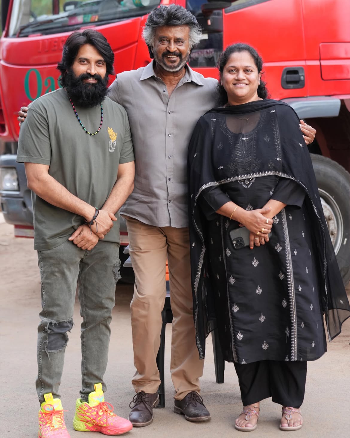Jani Master Shares Photos with Rajinikanth