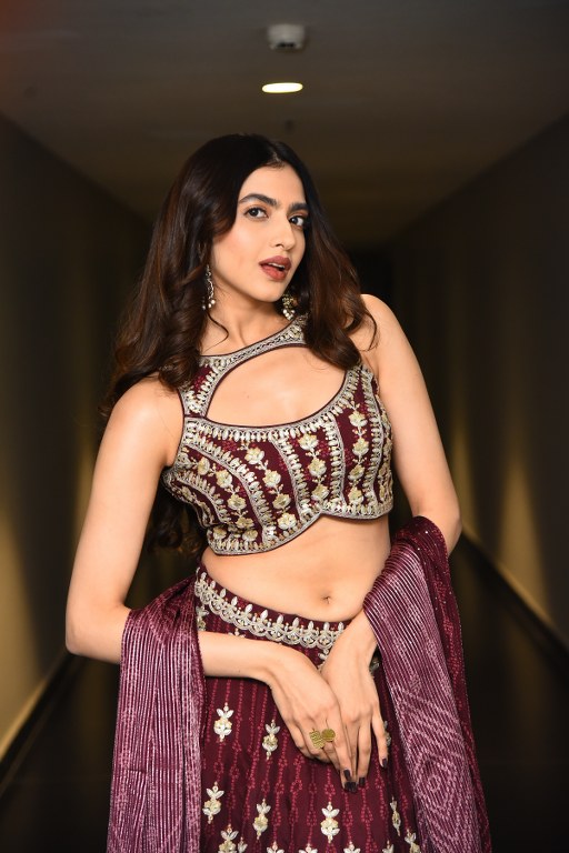 Kashika Kapoor Stunning Looks