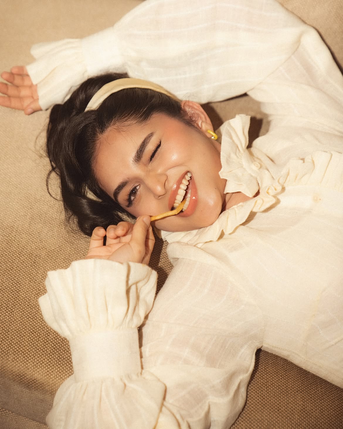 Kayadu Lohar Cute Retro Photos
