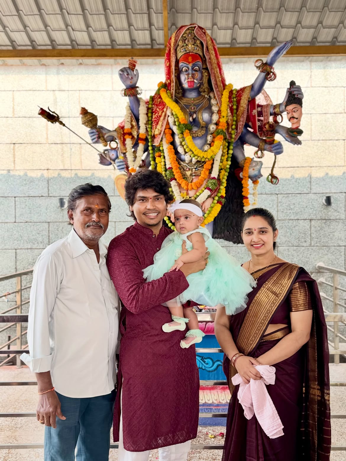 Jabardasth Kevvu Kartheek Family Visits Temple