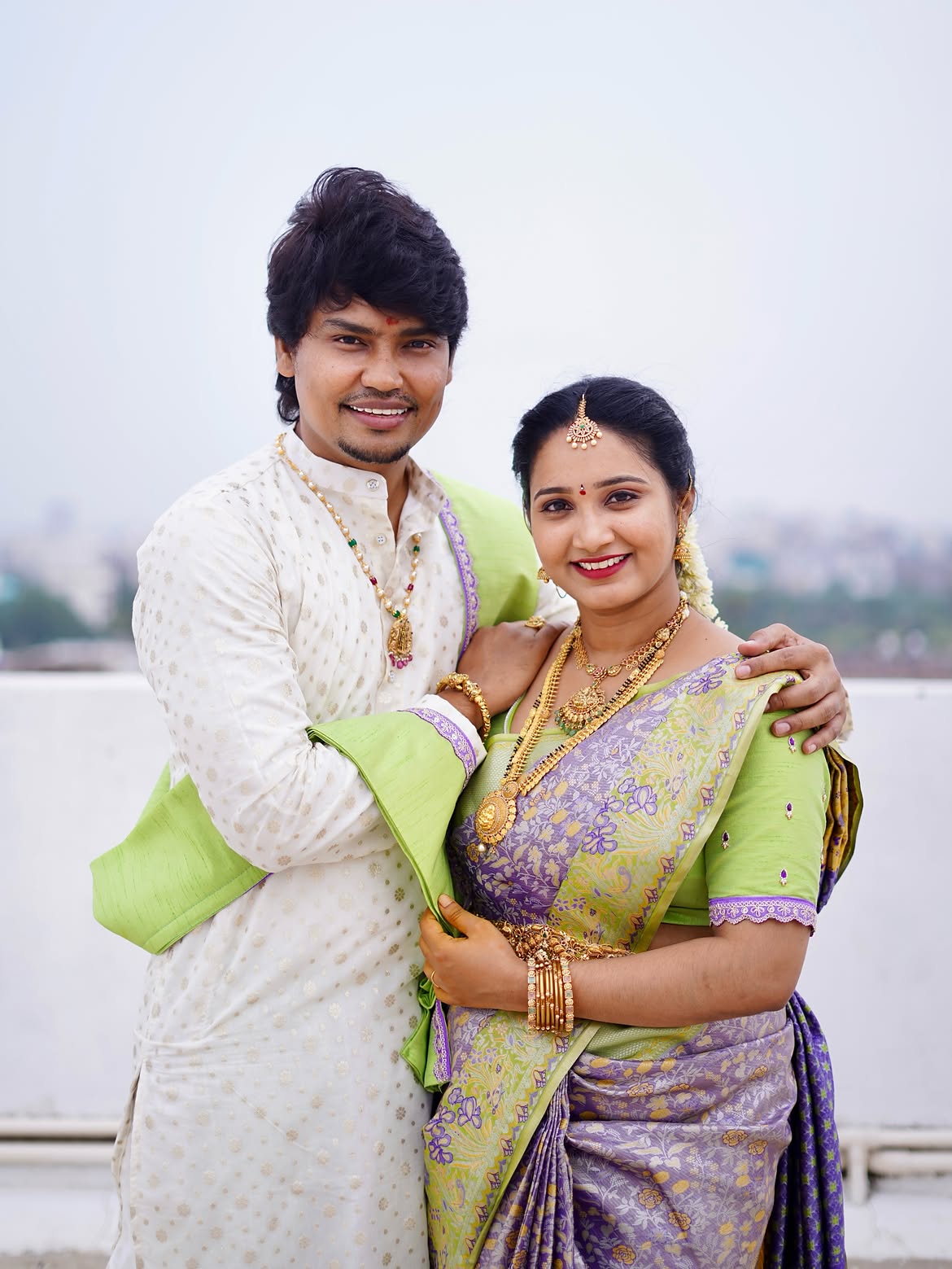 Jabardasth Kevvu Kartheek Family Photos