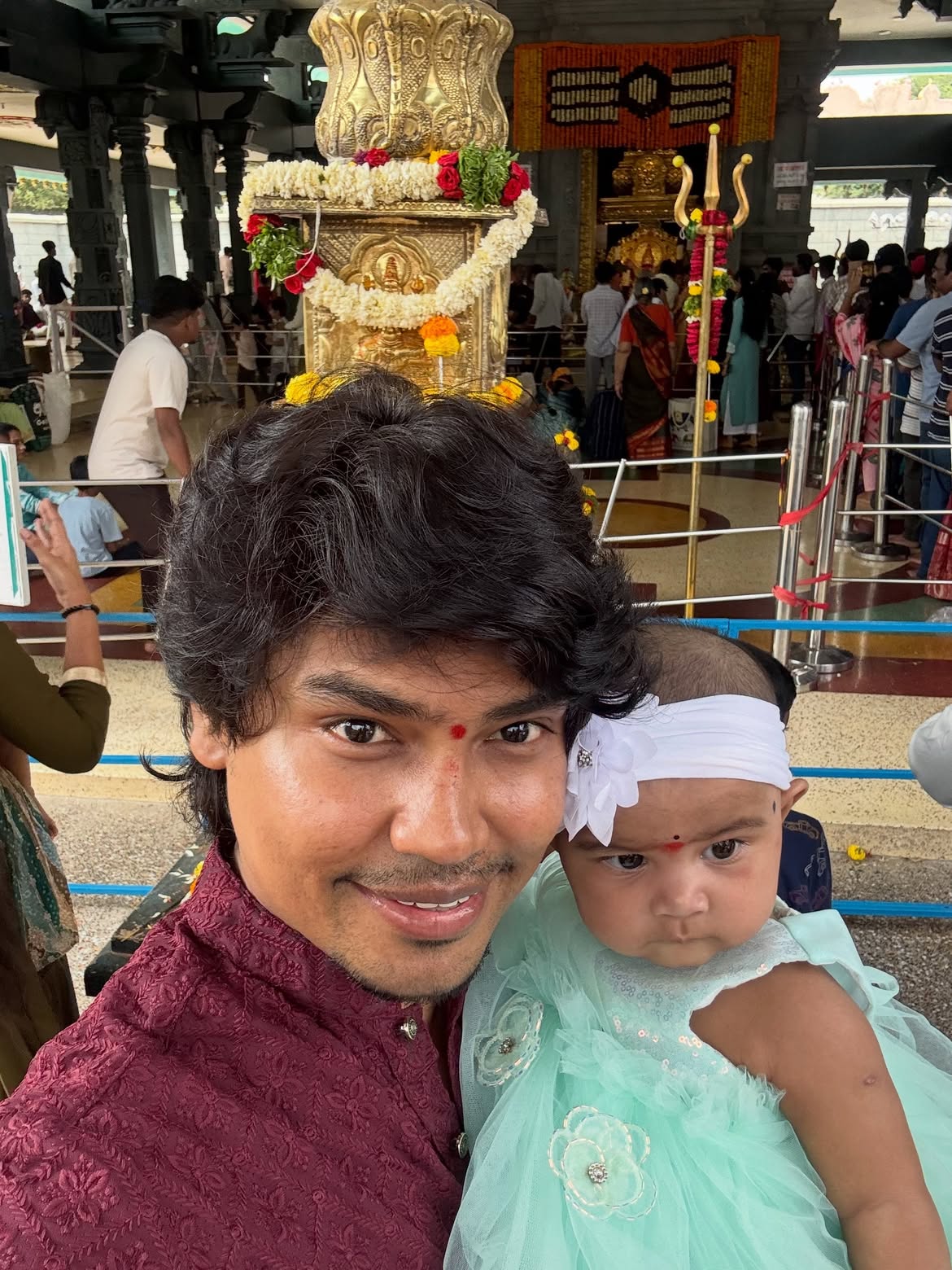 Jabardasth Kevvu Kartheek Family Visits Temple