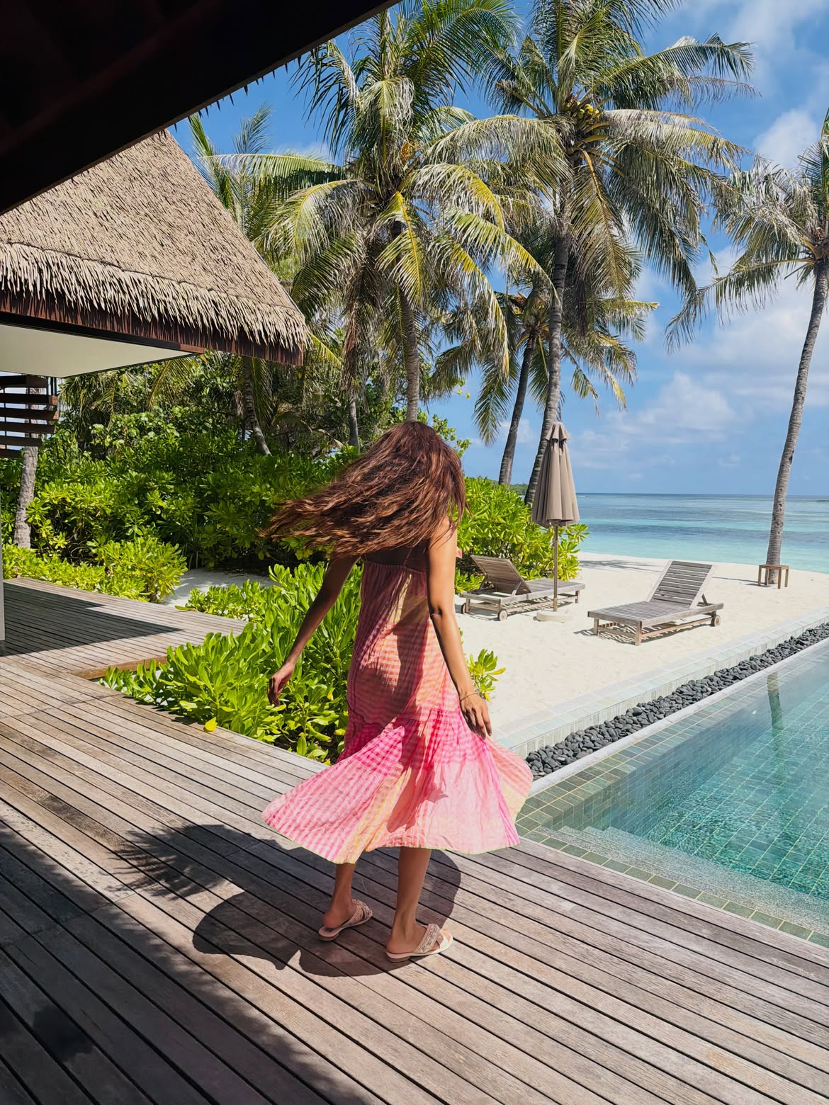 Malavika Mohanan Enjoying Vacation in Beach