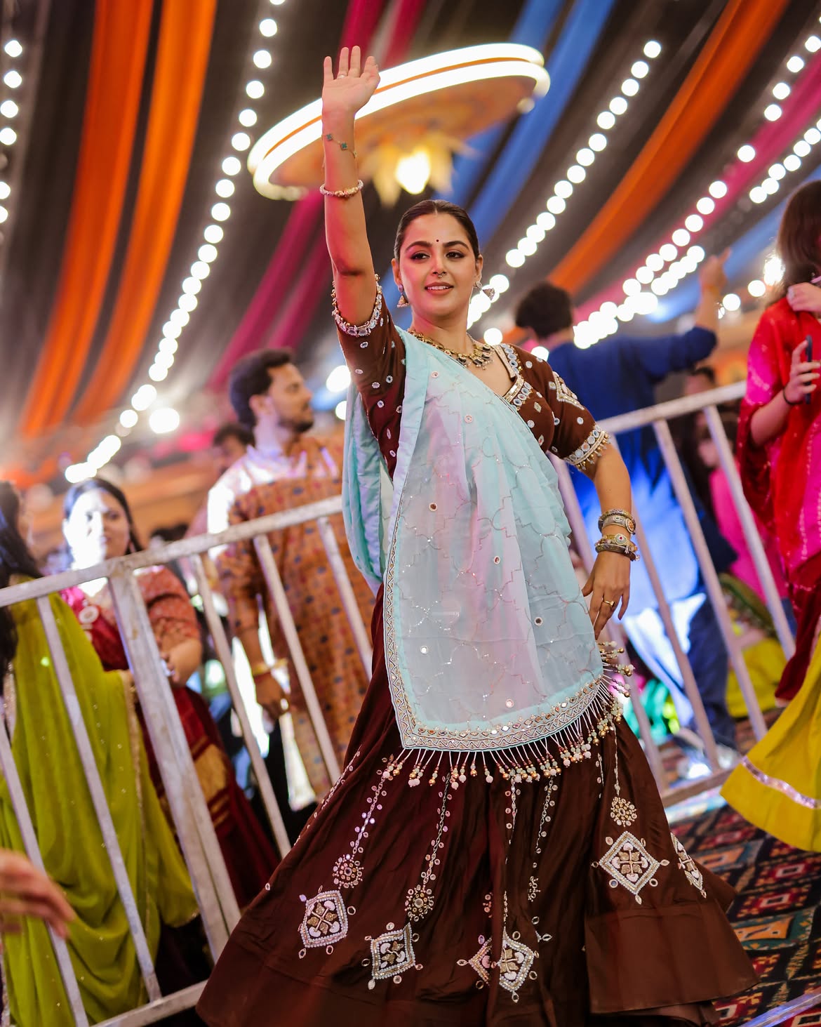Monal Gajjar Garba Dance