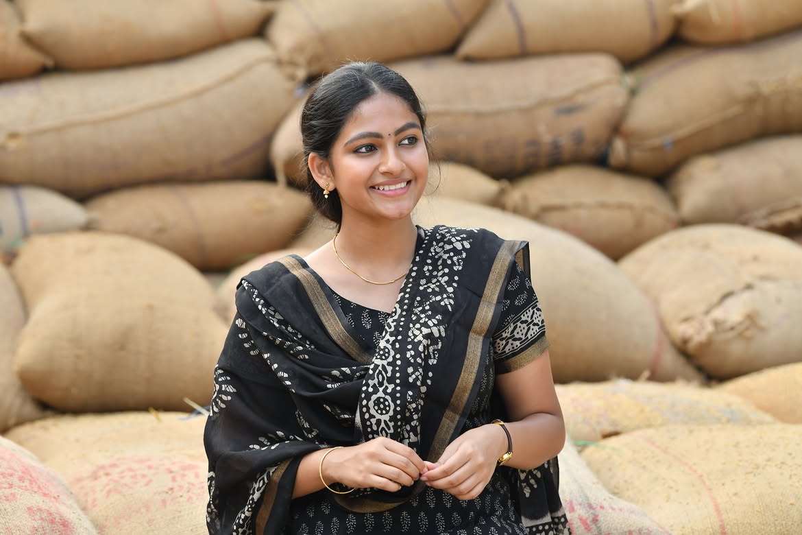 Nakshatra Shares Tella Kaagitham Working Stills