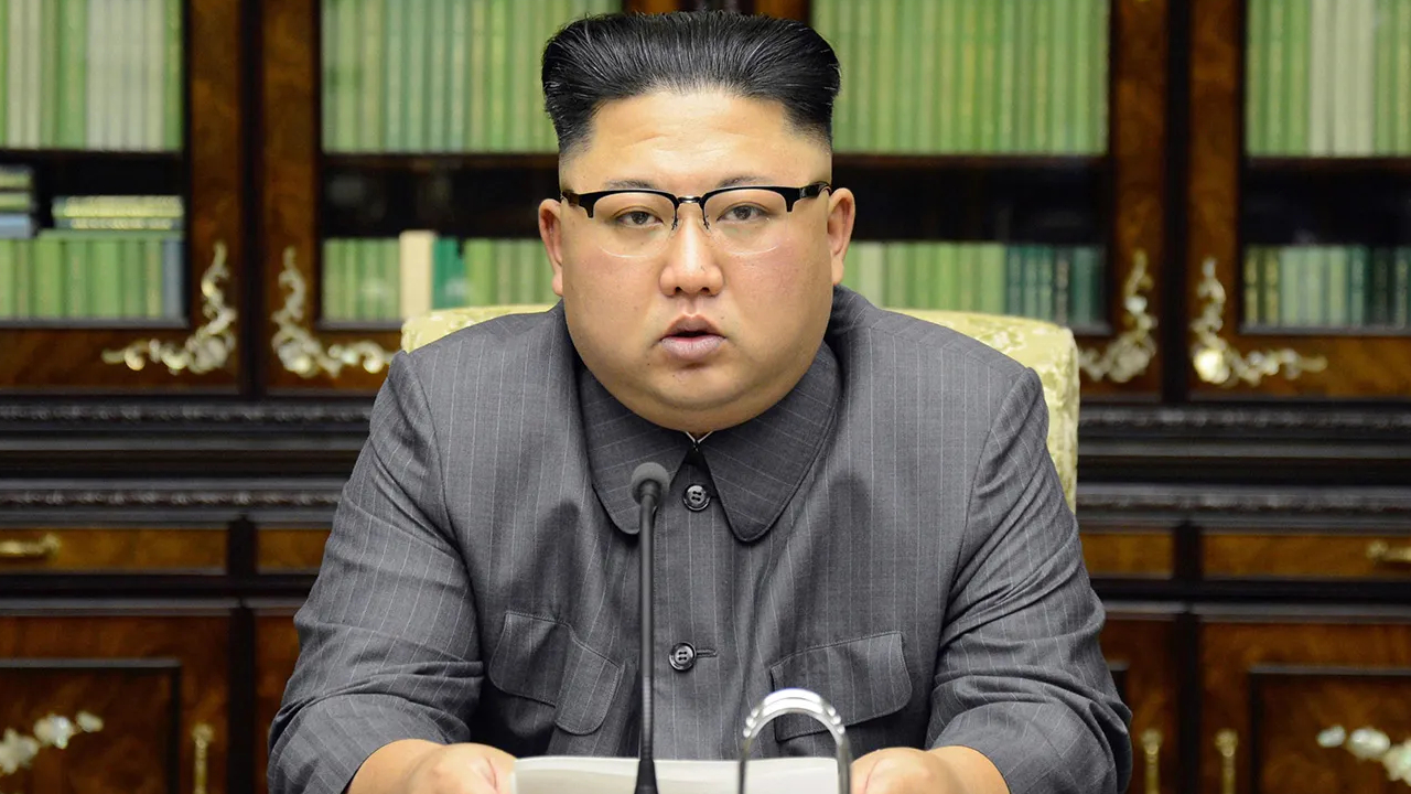 Kim Jong Un: కోమాలో ఉత్తర ‘కొరియా అధ్యక్షుడు’.. కిమ్ జోంగ్ ఉన్ కు బ్రెయిన్ హెమరేజ్‌? చైనాకు తరలింపు!